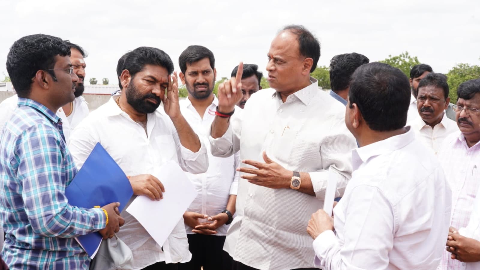 ఆగస్టులోగా నెల్లూరు హైవే బ్రిడ్జి పూర్తి: ఎంపీ వేమిరెడ్డి