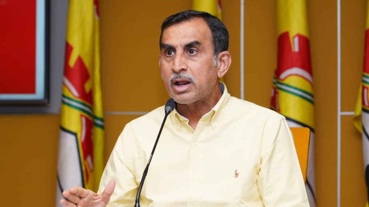 ప్రజల సొమ్ముతో ఆర్భాటాలు చేసిన పార్టీ వైసీపీ : రెడ్డప్పగారి శ్రీనివాస్ రెడ్డి