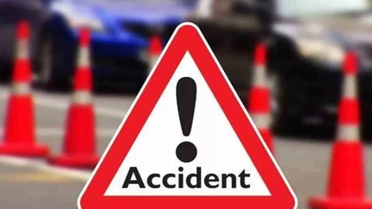 చీడిగ బైపాస్‌లో ఘోర ప్రమాదం.. నలుగురు మృతి