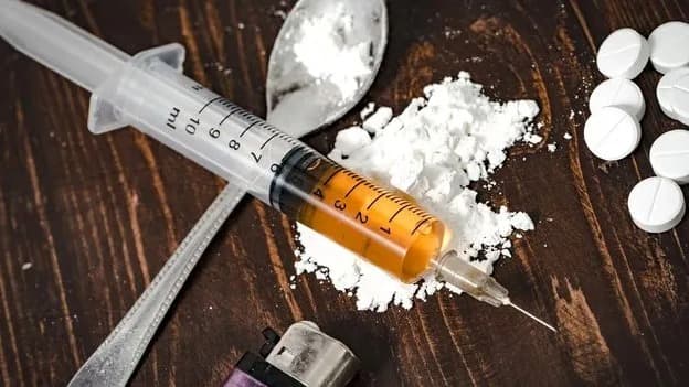 విజయవాడలో ఎండీఎంఏ డ్రగ్స్ పట్టివేత