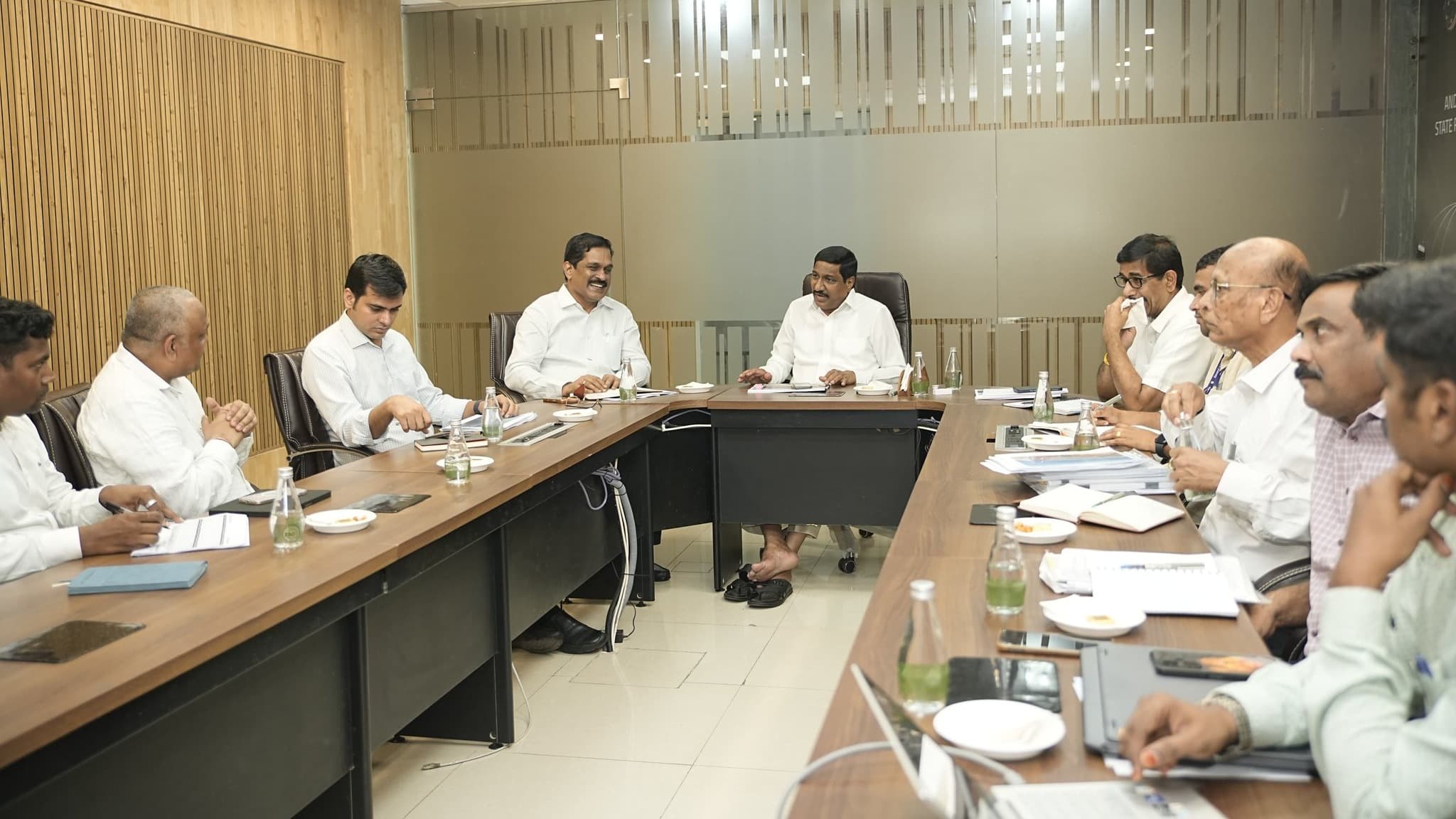గ్రీన్‌ఫీల్డ్ పోర్టులపై మంత్రి బీసీ జనార్దన్‌రెడ్డి సమీక్ష