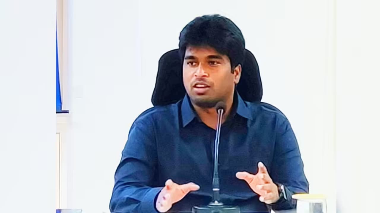 విశాఖ అభివృద్ధికి రూ.5 వేల కోట్లు : కలెక్టర్ అభిషిక్త కిశోర్