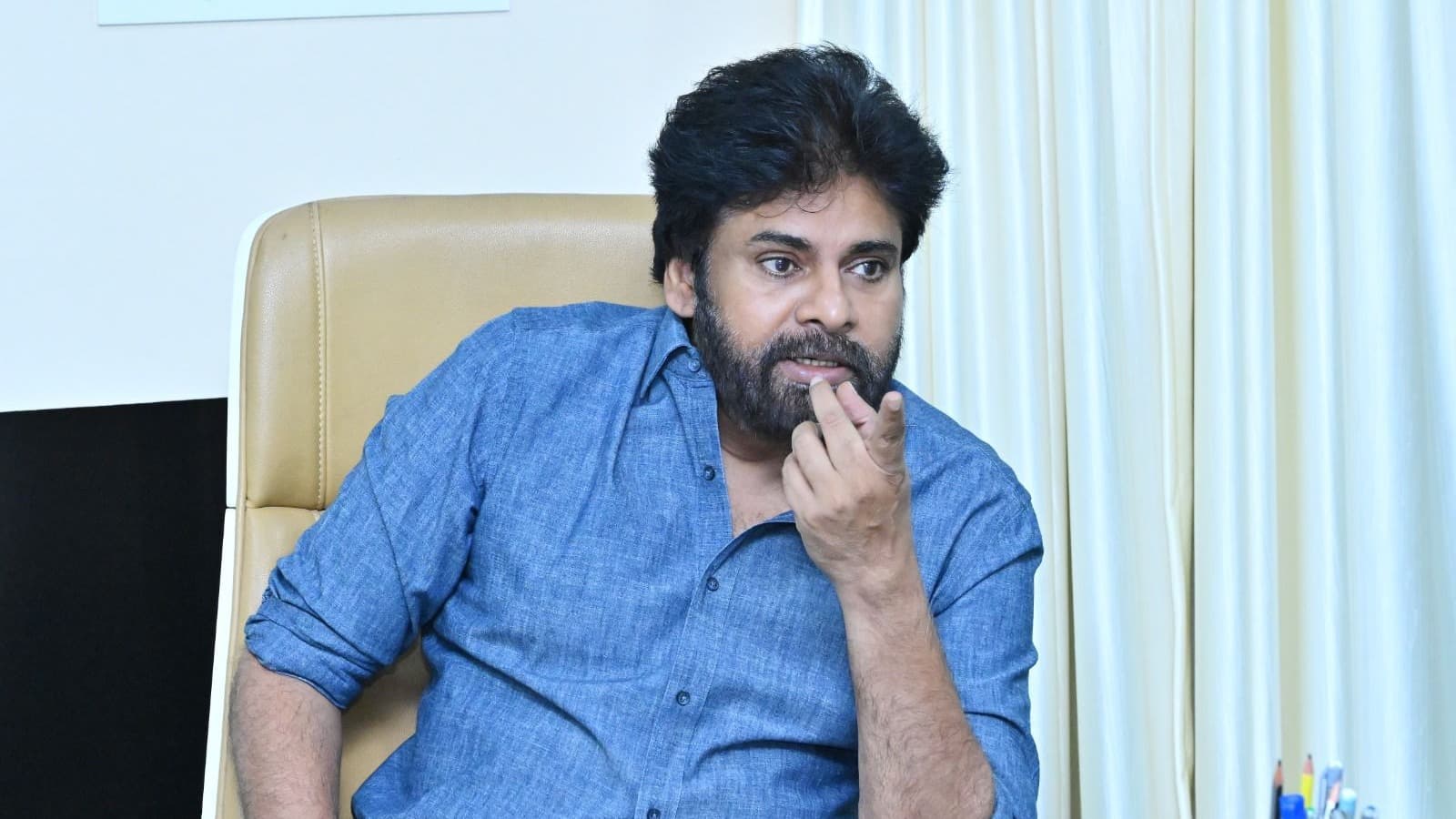 ఆర్థిక ఇబ్బందులున్నా ఇచ్చిన మాట నిలబెట్టుకున్నాం : పవన్ కల్యాణ్