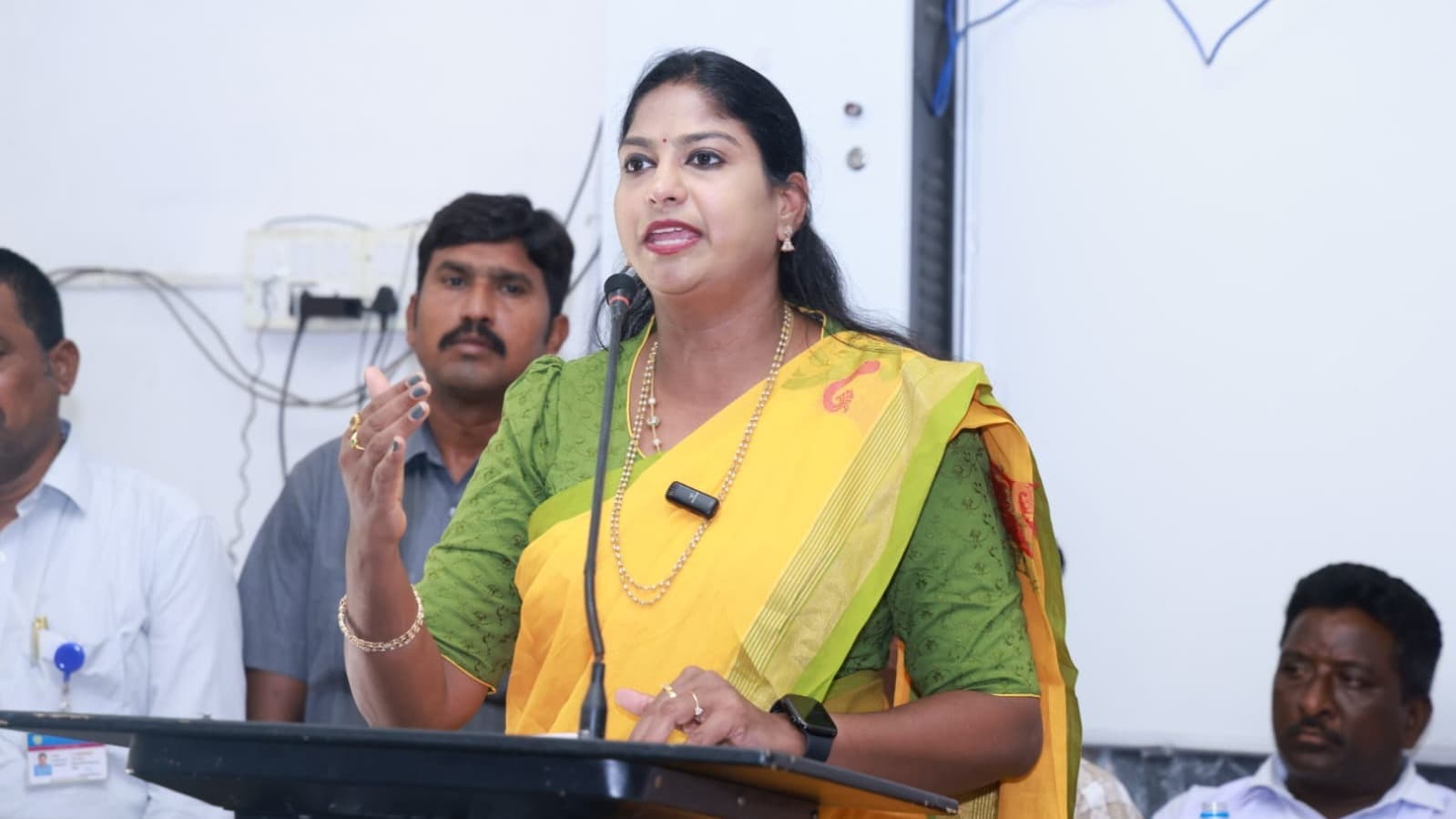 నాయుడుపేట జాబ్ మేళాలో యువతకు ఉద్యోగావకాశాలు..