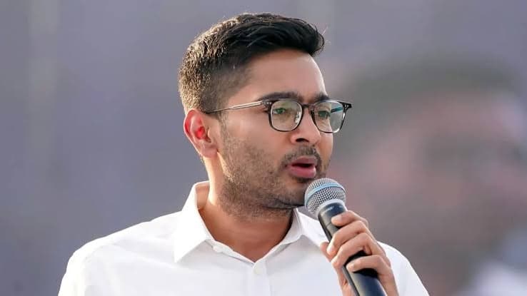 తృణమూల్ ఎంపీ అభిషేక్ బెనర్జీ ఇంటి వద్ద భారీ పోలీస్ బందోబస్తు
