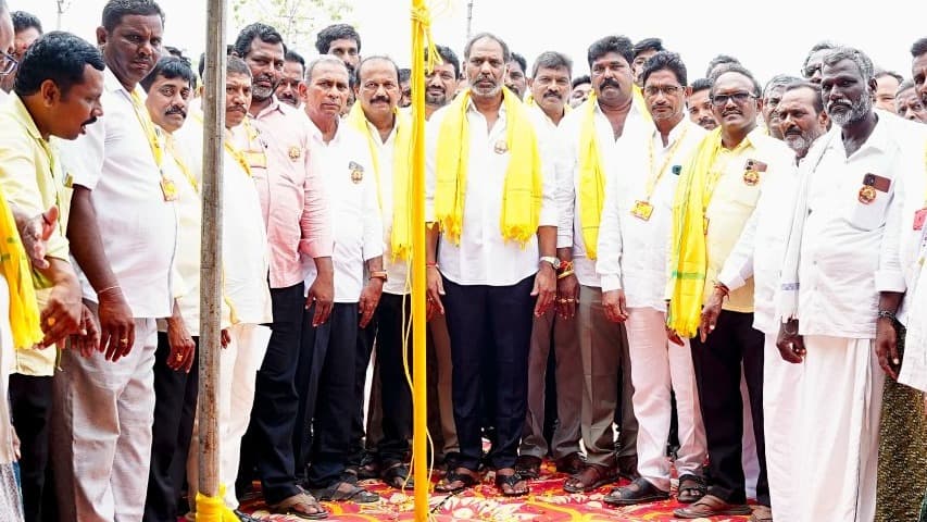 విద్యుత్ అంతరాయాలపై మంత్రి గొట్టిపాటి సమీక్ష