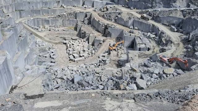 ఏపీ మైనింగ్ కుంభకోణంపై ఈడీ దూకుడు