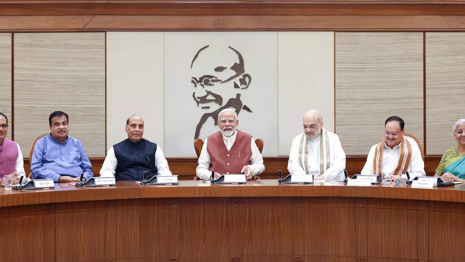 నేడు కేంద్ర కేబినెట్ సమావేశం.. భద్రతా, ఆర్థిక వ్యవహారాల కమిటీల కీలక భేటీలు