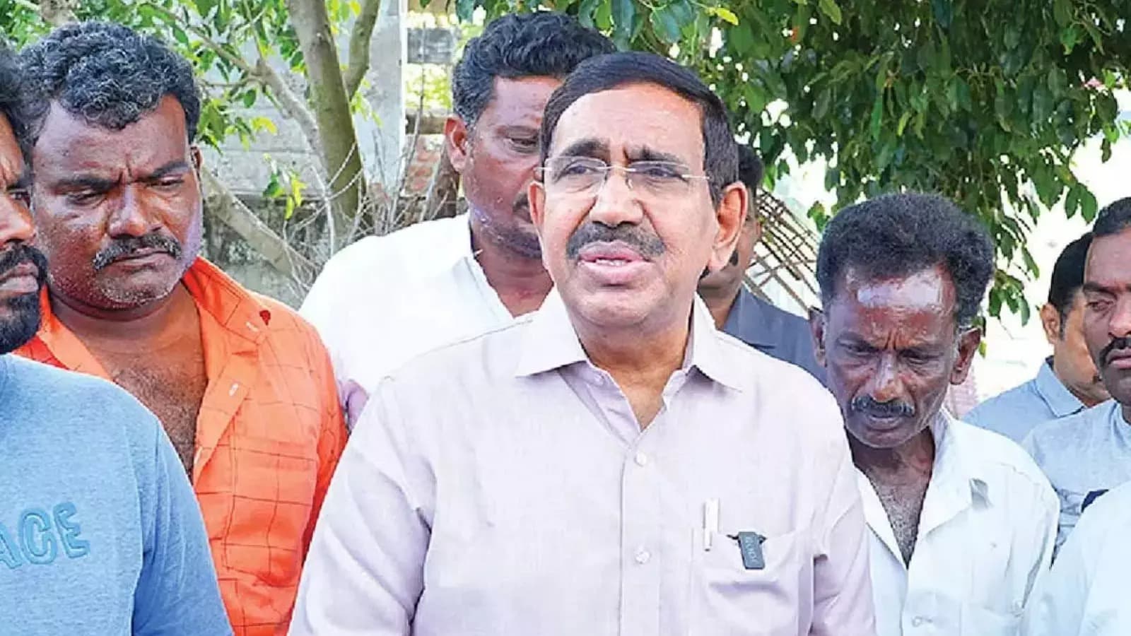 రాజధాని ప్రాంతంలో మంత్రి నారాయణ పర్యటన..