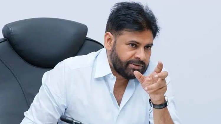 గోదావరి మోడల్ పుష్కర పంచాయతీపై పవన్ కళ్యాణ్ సమీక్ష..