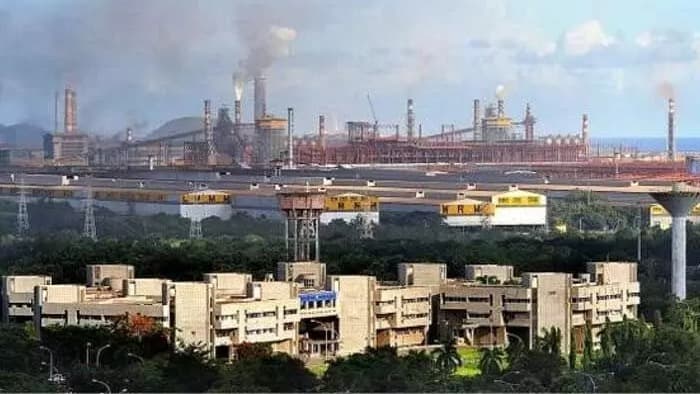 విశాఖ స్టీల్‌ప్లాంట్‌లో భారీ ప్రమాదం