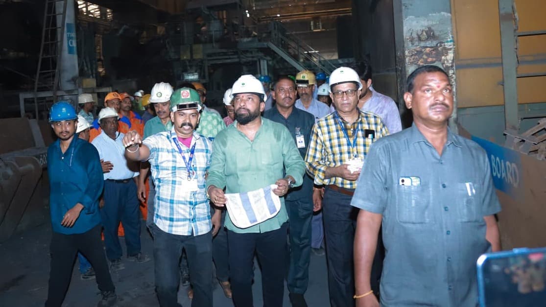 స్టీల్ ప్లాంట్ బాధితులకు అండగా ప్రభుత్వం: సుభాష్