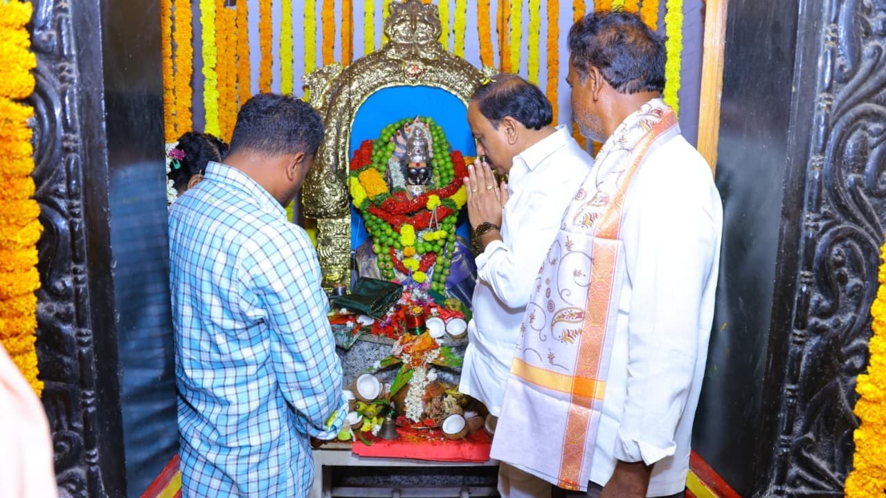 పోలేరమ్మ తల్లి తిరునాళ్లలో ఎమ్మెల్యే మాలకొండయ్య