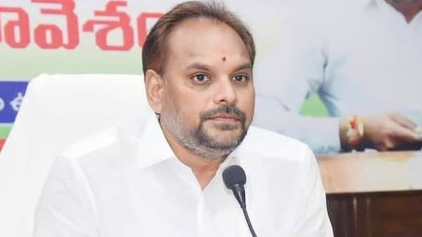 లిక్కర్ టెండర్ల కేసులో మజ్జి శ్రీనివాసరావు పేరు