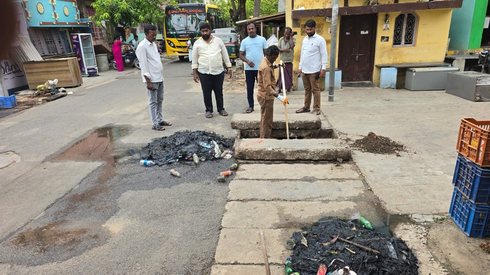 కండ్రిక కాలనీలో సమస్యలకు తక్షణ పరిష్కారం