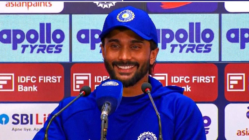 అమ్మ నుంచి ఫోన్ కాల్.. ప్రెస్‌మీట్‌కు నితీశ్‌కుమార్ రెడ్డి బ్రేక్..!