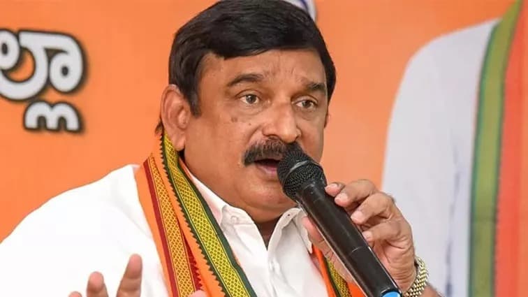 విశాఖ ఎయిర్‌పోర్టును మూసేయొద్దు : విష్ణుకుమార్‌రాజు