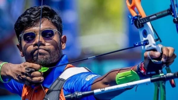 ధీరజ్ బొమ్మదేవరకు డబుల్ గోల్డ్.. ఏపీకి గర్వకారణం