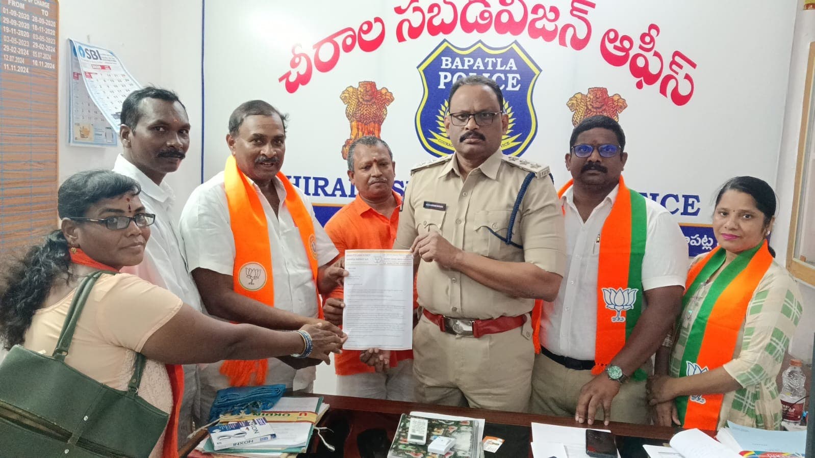 సైబర్ బాధితులకు వేగవంతమైన న్యాయం కోరిన బీజేపీ