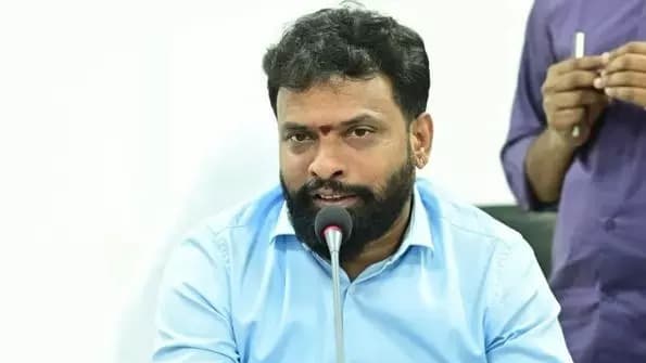 అనితపై వ్యాఖ్యలు ఖండించిన మంత్రి సుభాష్