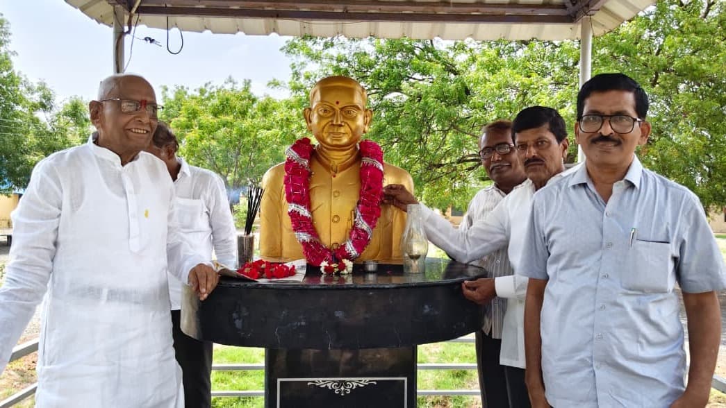 మాజీ గవర్నర్ పెండేకంటి వెంకట సుబ్బయ్య జయంతి వేడుకలు