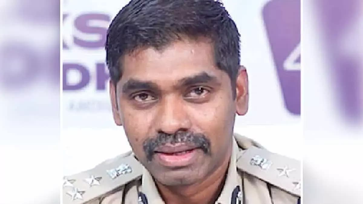 సునీల్ నాయక్ ముందస్తు బెయిల్ పిటిషన్‌పై విచారణ వాయిదా