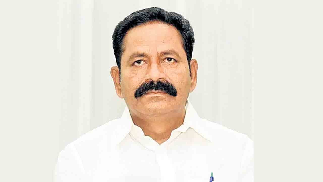 బొల్లా బ్రహ్మనాయుడికి బెయిల్ మంజూరు