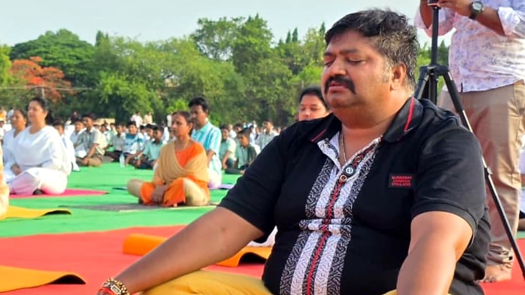 పీవీకేఎన్ డిగ్రీ కళాశాలలో ఘనంగా యోగాంధ్ర కార్యక్రమం