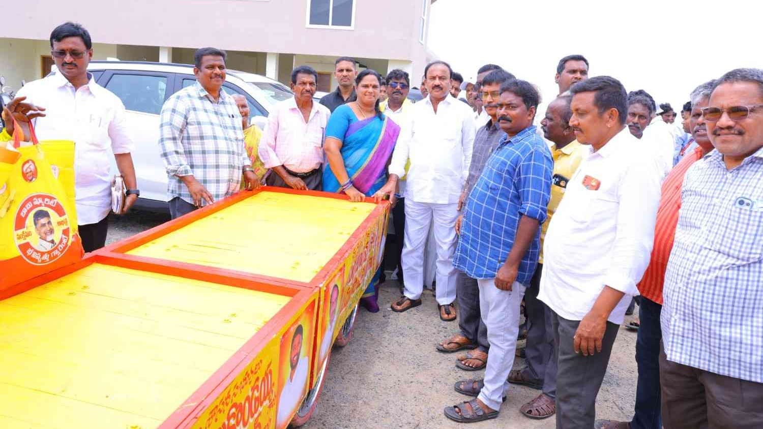 మానవత్వమే గొప్ప సేవ: మాలకొండయ్య