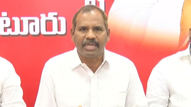 వైసీపీ కాపు నేతలపై జనసేన నేత గాదె వెంకటేశ్వరరావు తీవ్ర విమర్శలు