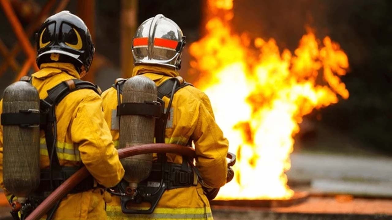 లక్నో కోచింగ్ సెంటర్‌లో భారీ అగ్నిప్రమాదం..