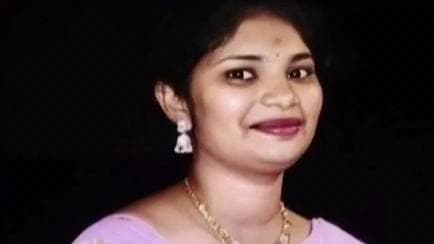 పీఎంపాలెంలో నవవధువు మృతి..