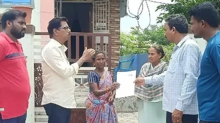 బొబ్బిలి మండలంలో ఎస్ఐఆర్ సర్వే వేగవంతం చేయాలి: ఎంపీడీవో పి. రవికుమార్
