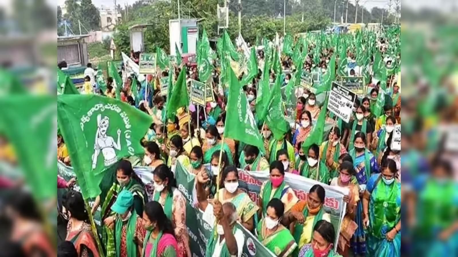 వైసీపీ అమరావతి పర్యటనకు రైతుల నిరసన..