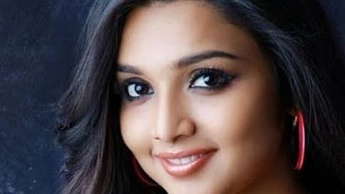 జర్నీ సినిమాలోని ఈ చిన్నది గుర్తుందా..? ఇప్పుడు ఎలా ఉందో చూడండి