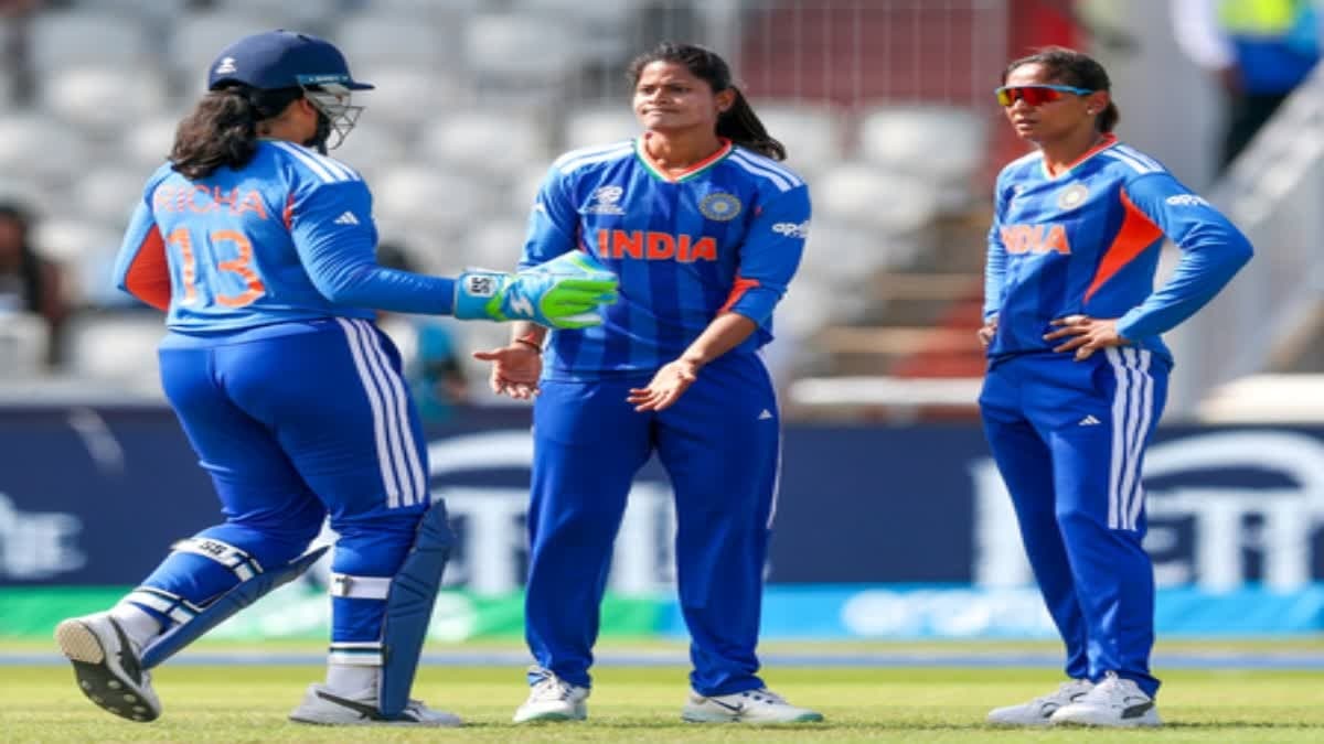 మహిళల టీ20 వరల్డ్ కప్ నుంచి భారత్ ఔట్.. ఆసీస్ విజయం