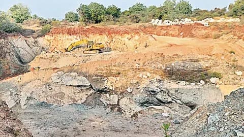 తంబళ్లపల్లెలో మైనింగ్ వివాదం..