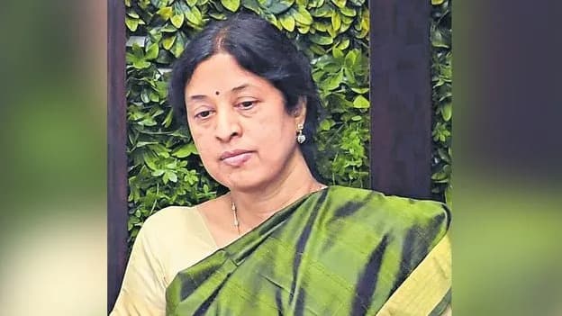 అమరావతిలో GAD ప్రత్యేక ప్రధాన కార్యదర్శిగా వై శ్రీలక్ష్మి బాధ్యతలు
