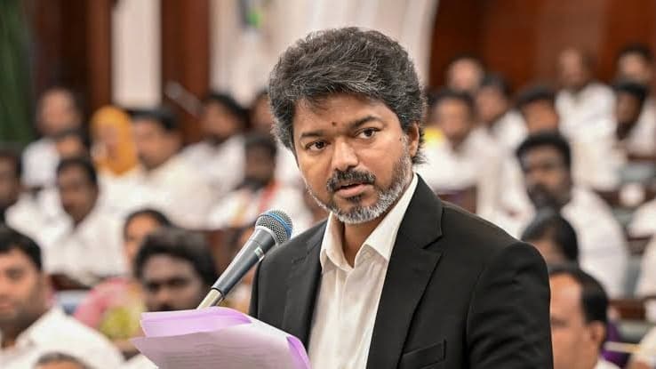 కరూర్ ఘటనపై సీఎం విజయ్ కీలక నిర్ణయం..