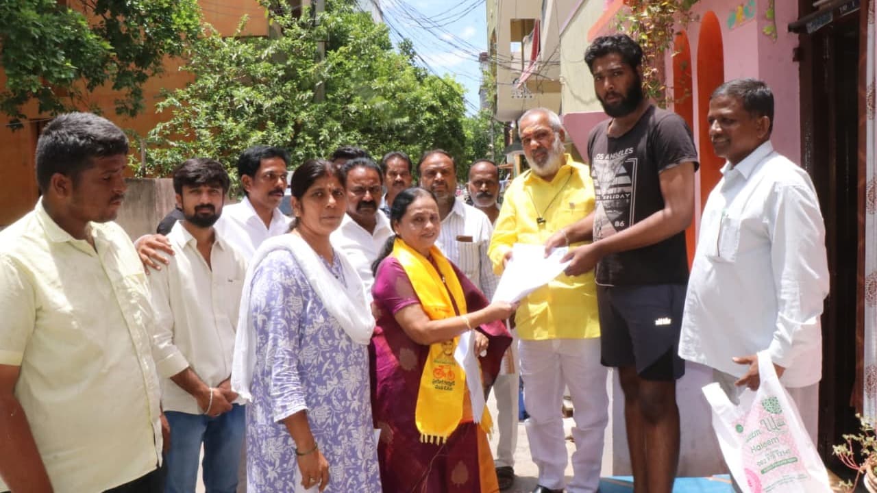 తిరుపతిలో ఎస్‌ఐఆర్ కార్యక్రమంలో మన్నూరు సుగుణమ్మ..