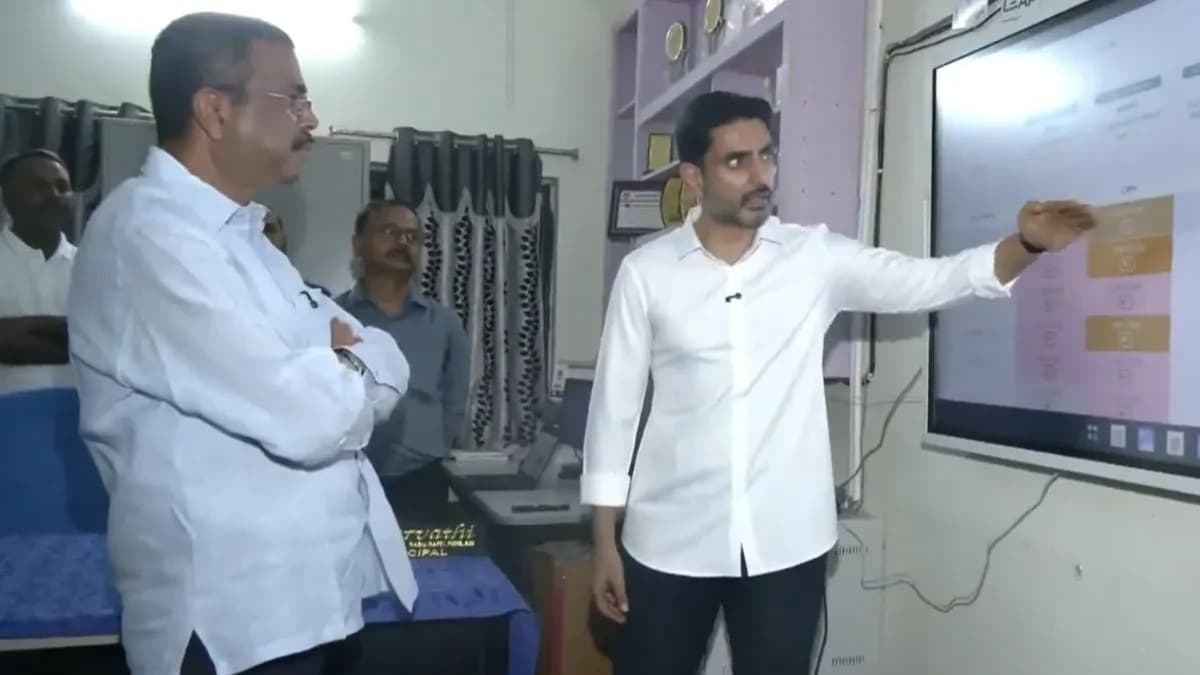 భోగాపురం మోడల్ స్కూల్‌లో ధర్మేంద్ర ప్రధాన్, లోకేష్ పర్యటన