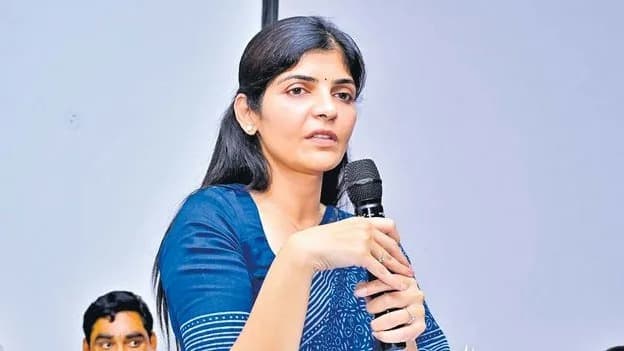 పోక్సో, పోష్ చట్టాలపై గుంటూరులో రాయపాటి శైలజ సమీక్ష