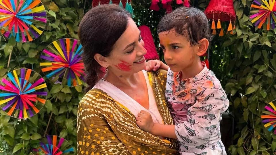దియా మీర్జాపై ట్రోలింగ్..