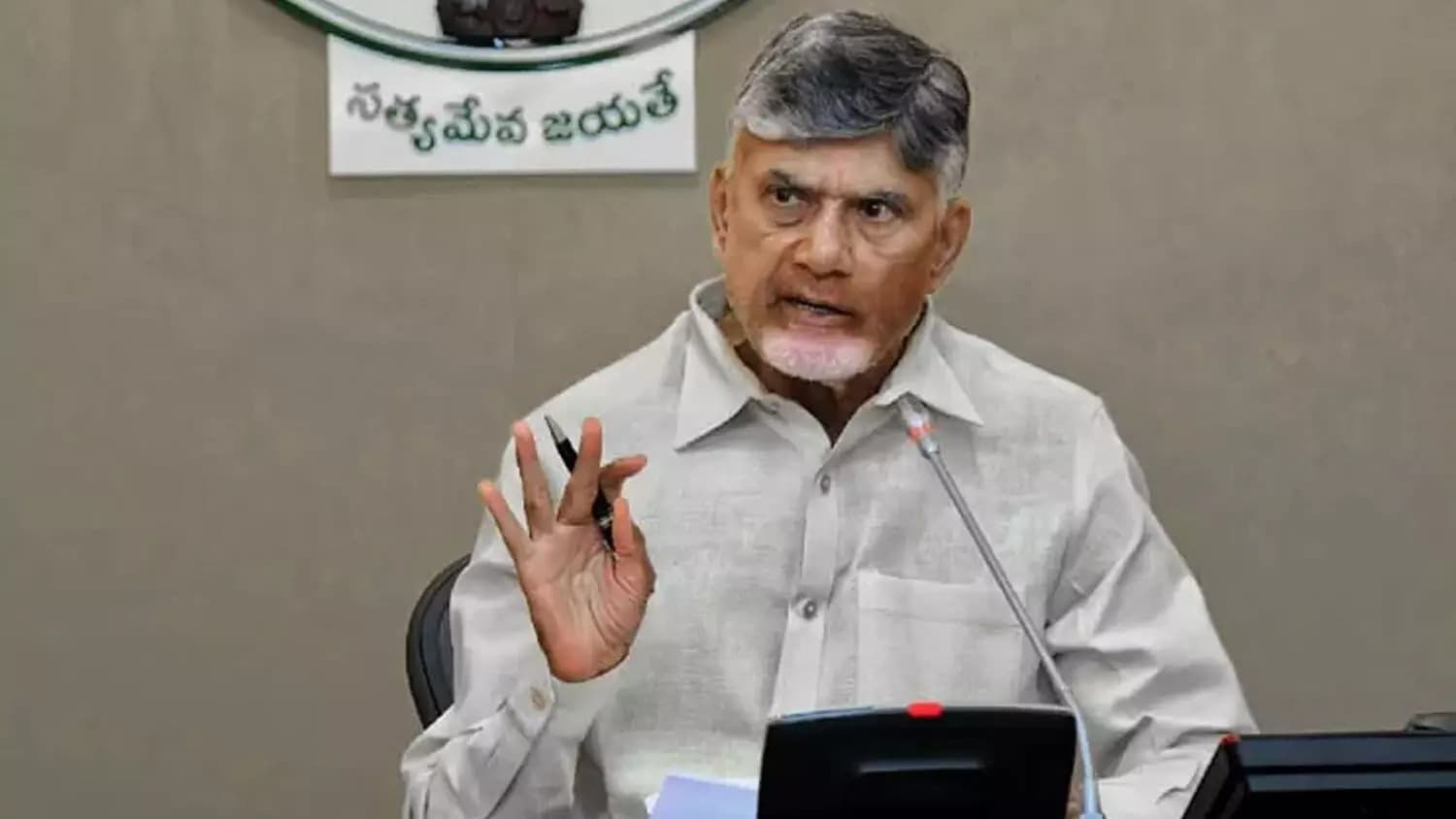 కర్నూలులో కాడెద్దుల మృతి ఘటనపై సీఎం చంద్రబాబు స్పందన
