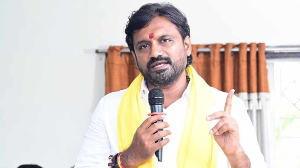 వైసీపీ సోషల్ మీడియాలో విషప్రచారం చేస్తోంది: ఆదిరెడ్డి శ్రీనివాస్