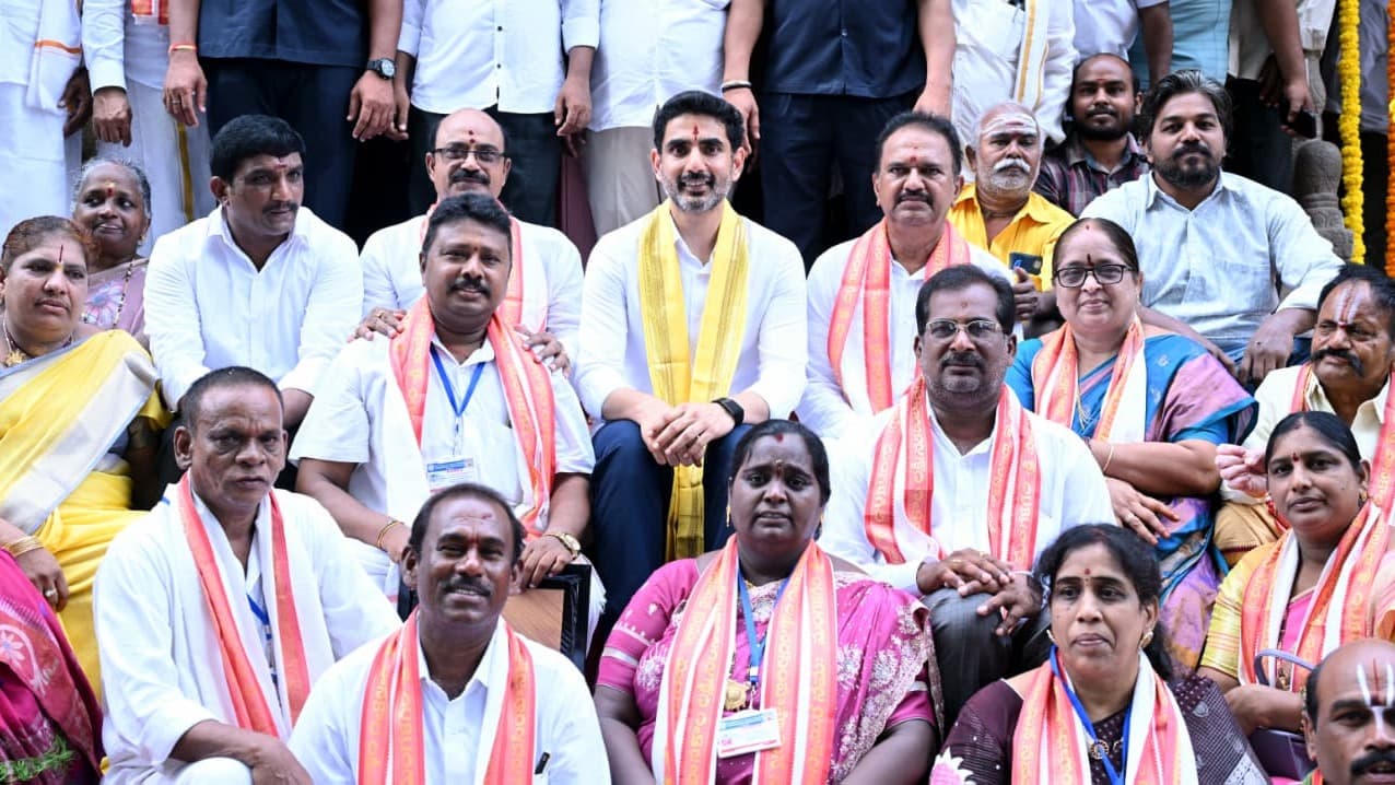 నూతన యాగశాల నిర్మాణానికి శంకుస్థాపన చేసిన మంత్రి