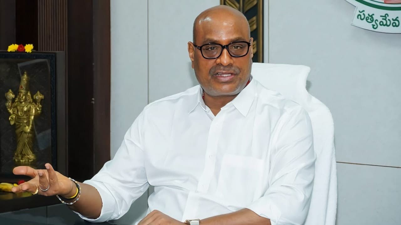 జగన్ అబద్ధాలకు అంబాసిడర్: అచ్చెన్నాయుడు
