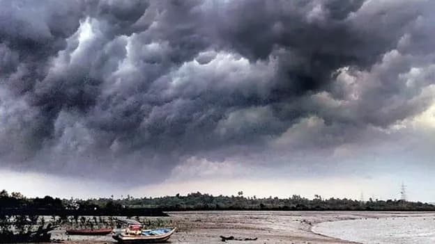 బంగాళాఖాతంలో అల్పపీడనం