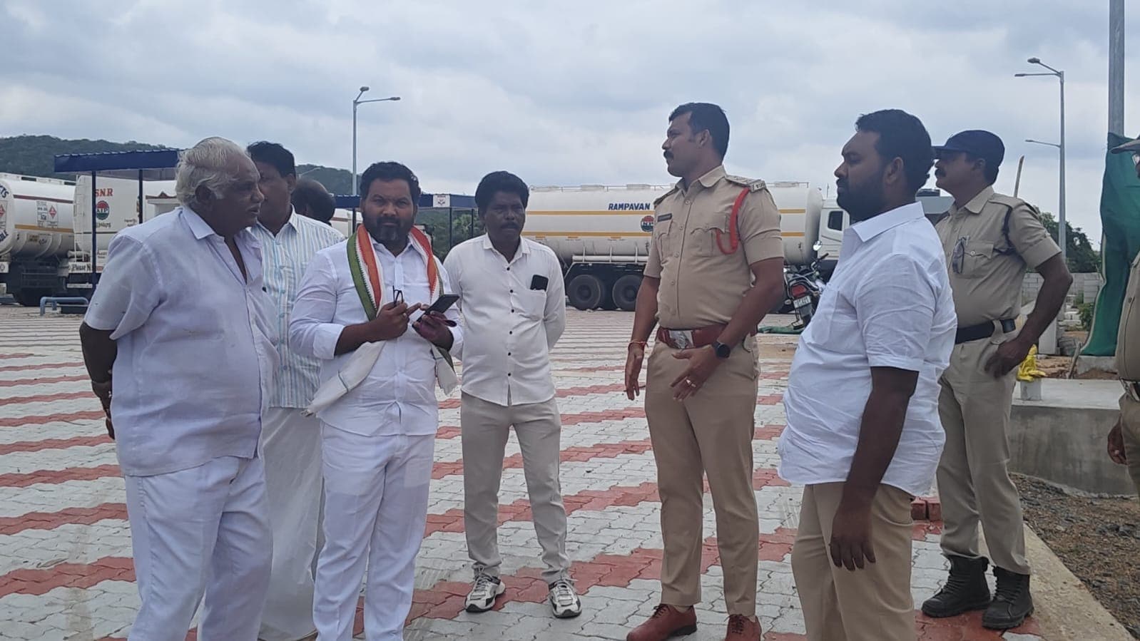 గుమ్మలదొడ్డిలో అసాగో పరిశ్రమపై కాలుష్య ఆరోపణలు