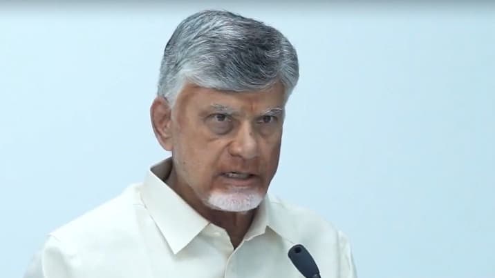 5 రోజుల జిల్లాల పర్యటన అనంతరం 'అమరావతి'కి చేరుకున్న ముఖ్యమంత్రి చంద్రబాబు